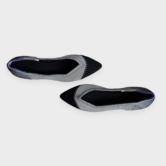 Rothy’s The Point Grey Mist Captoe 8.5 Pointed Toe Slip On Flats Black White - Picture 2 of 7